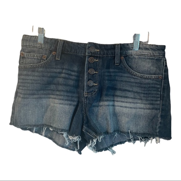 Lucky Brand Pants - Lucky Brand Cut off shorts
